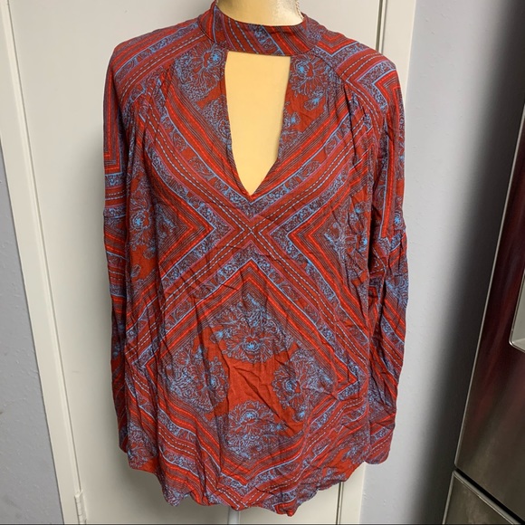 Free People Walking On a Dream Keyhole V-Cut-Out Choker Tunic - Picture 2 of 9